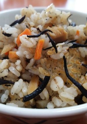 簡単！ソフトふりかけ de 炊き込みご飯-レシピのメイン写真