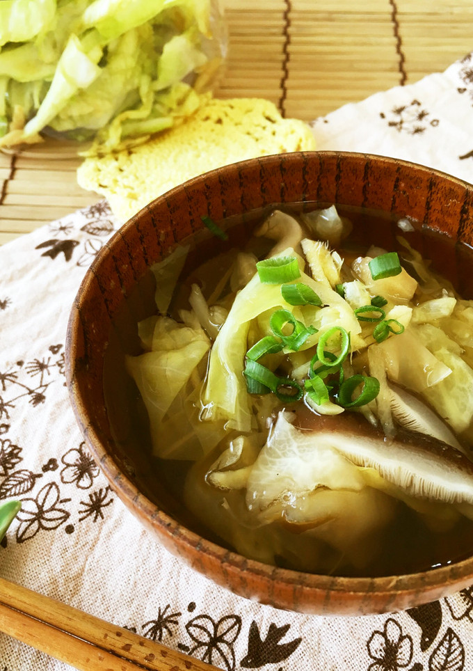 作り置きときのこ玉で*即席和風スープ-レシピのメイン写真