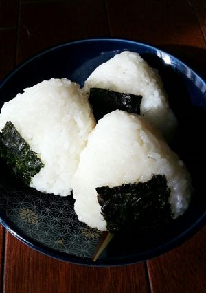 おにぎり☆塩加減抜群-レシピのメイン写真