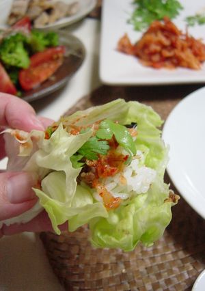 豚挽肉で☆野菜たっぷりレタスの肉味噌巻き-レシピのメイン写真
