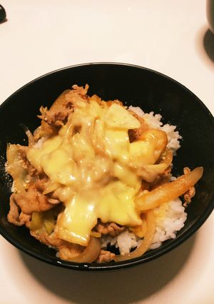 ピザ風豚丼-レシピのメイン写真