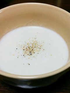 新玉ねぎと牛乳のシンプルポタージュ-レシピのメイン写真