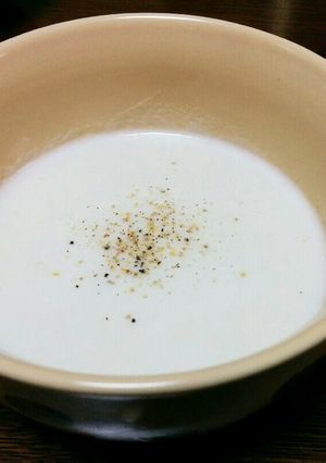 新玉ねぎと牛乳のシンプルポタージュ-レシピのメイン写真