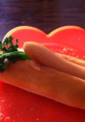 茎ブロッコリー入りホットドッグ-レシピのメイン写真