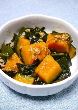 簡単！かぼちゃとわかめのそぼろ煮-レシピのメイン写真