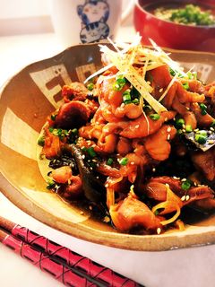 お砂糖なしで。鶏皮と砂肝の醤油煮。-レシピのメイン写真