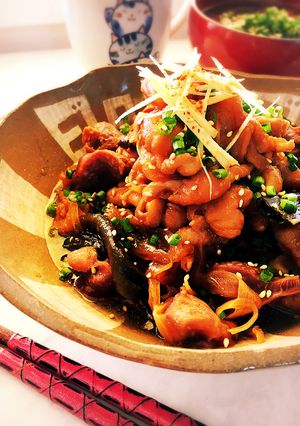 お砂糖なしで。鶏皮と砂肝の醤油煮。-レシピのメイン写真