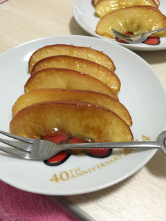 ココナッツオイルで焼きリンゴ-レシピのメイン写真
