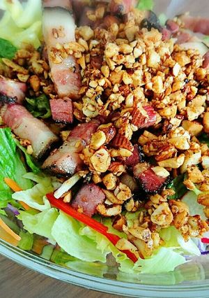 ナッツとベーコンのホットサラダ-レシピのメイン写真