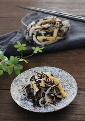新玉ねぎとひじきと油揚げの甘酢マリネ-レシピのメイン写真
