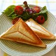 ノンオイルカレーで☆ヘルシーホットサンド