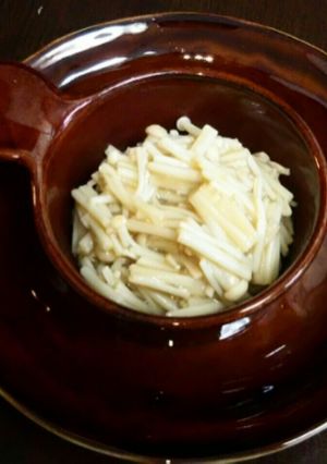 レンジで簡単５分♪うちの豆板醤入りなめ茸-レシピのメイン写真