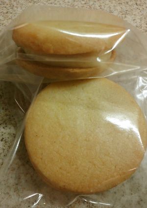 レーズンバターサンド-レシピのメイン写真