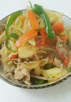 春キャベツのたっぷり野菜炒め♪-レシピのメイン写真