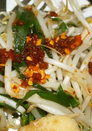 もやしとニラの食べるラー油炒め☆-レシピのメイン写真