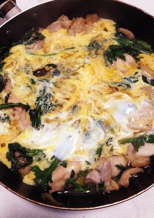 春菊と鶏肉の卵とじ-レシピのメイン写真
