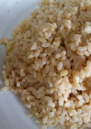 簡単で濃厚！味噌マヨチーズ玄米炒飯♪-レシピのメイン写真