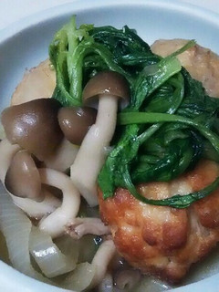 鶏だんご、しめじと春菊のさっぱり煮★-レシピのメイン写真