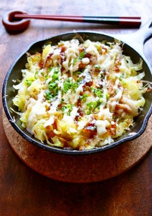 ワンエッグのキャベツとん平焼き-レシピのメイン写真