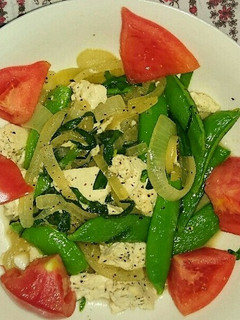 スナップえんどうとお豆腐のいためもの-レシピのメイン写真