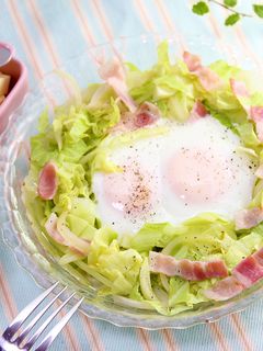 朝食におすすめ!春キャベツのネストエッグ-レシピのメイン写真