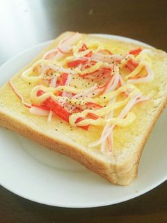 カニカマトースト-レシピのメイン写真