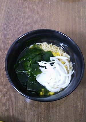 わかめ新たまラーメン♪-レシピのメイン写真