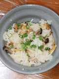 あさりとしめじの味噌炊き込み御飯　簡単