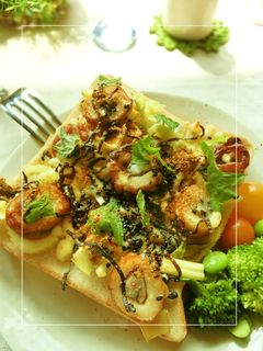 セロリ×ごぼ天の和トースト-レシピのメイン写真