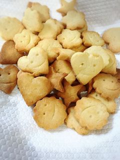 簡単型抜きクッキー-レシピのメイン写真