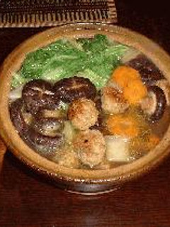 いつもの味に一ひねり・鶏肉団子鍋-レシピのメイン写真