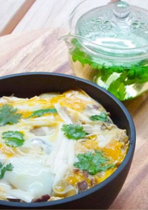 パクチー香るこりこり砂肝親子丼-レシピのメイン写真