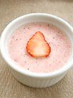 100kcal★アイスで★簡単苺ムース-レシピのメイン写真