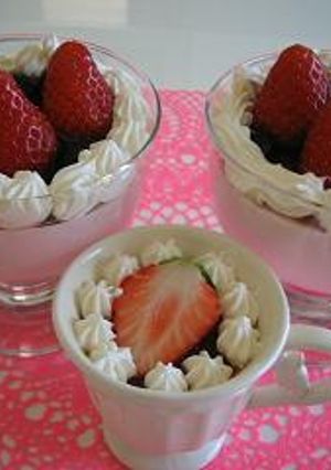 ストロベリーヨーグルト味のババロア-レシピのメイン写真