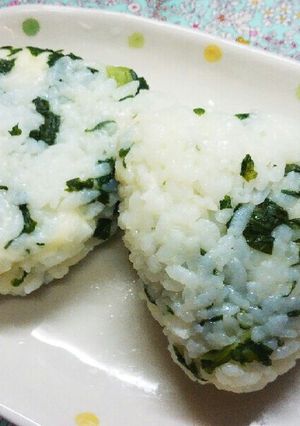 野沢菜チーズおにぎり✴-レシピのメイン写真