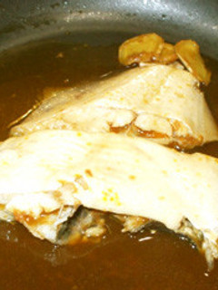 カレイの煮付けフライパン♪梅干し生姜煮魚-レシピのメイン写真