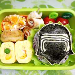 รูปของ キャラ弁☆スターウォーズ カイロ・レン