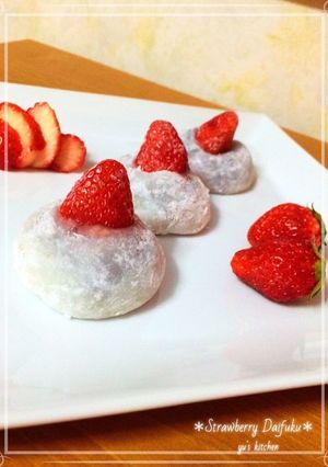お花見にも✩レンジで簡単いちご大福✩-レシピのメイン写真