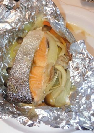アルミホイルに乗せるだけ！鮭のホイル焼き-レシピのメイン写真