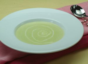 グリンピースと新じゃがの冷製スープ-レシピのメイン写真