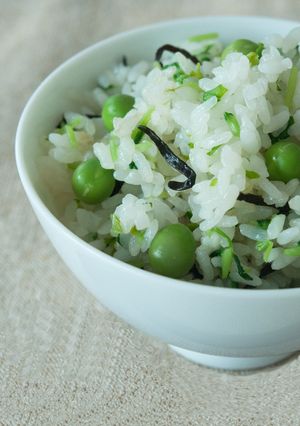えんどう豆の香り広がる♪ 親子豆ごはん-レシピのメイン写真