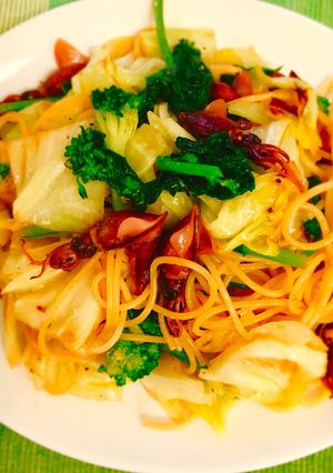 ホタルイカと春キャベツのパスタ-レシピのメイン写真