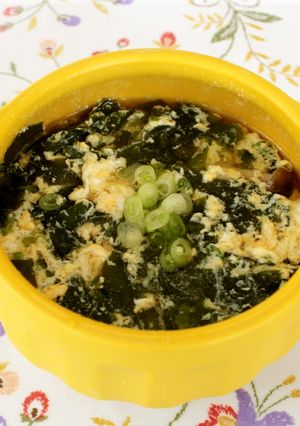 レンジでクイック！わかめ玉子スープ-レシピのメイン写真