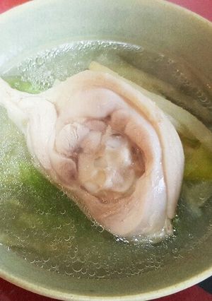 鶏ぶつ切り肉と春キャベツの簡単絶品スープ-レシピのメイン写真