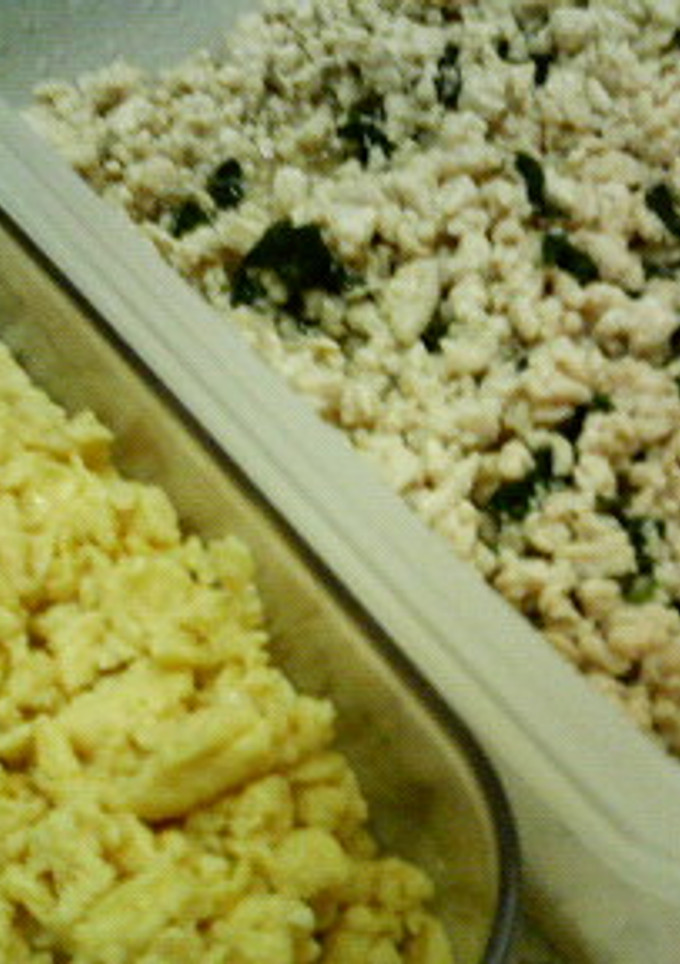 鶏ひき肉とバジルのタイ風そぼろごはん-レシピのメイン写真
