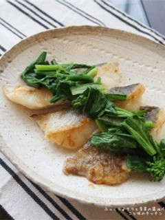 ふっくら♪タラと青菜の醤油バター☆-レシピのメイン写真