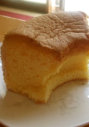 米粉シフォンケーキ！ふわふわで上品な味！-レシピのメイン写真