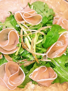 簡単できれい!ルッコラのサラダ♪-レシピのメイン写真