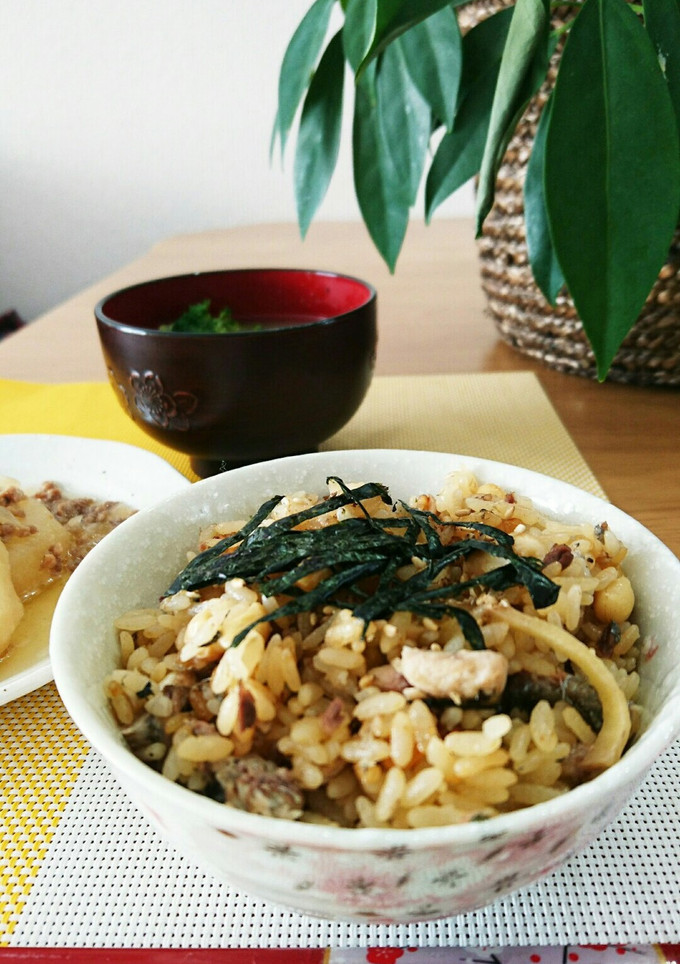 サンマと大豆の炊き込みごはん-レシピのメイン写真