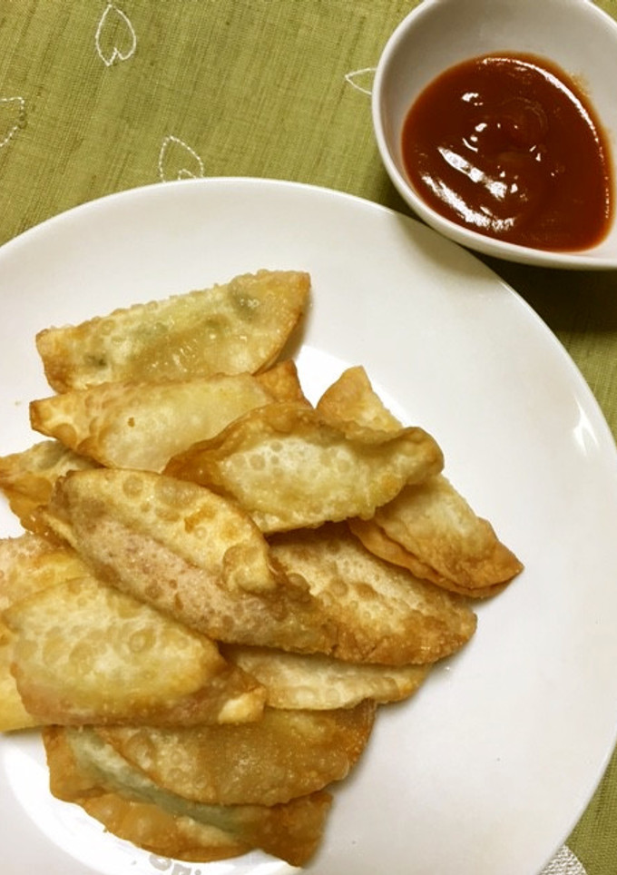 チーズとシーセージの揚げ餃子-レシピのメイン写真